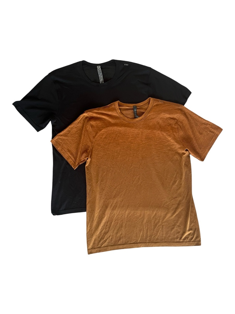 Lululemon Metal Vent Breathe Short Sleeve Men’s Large Set of 2